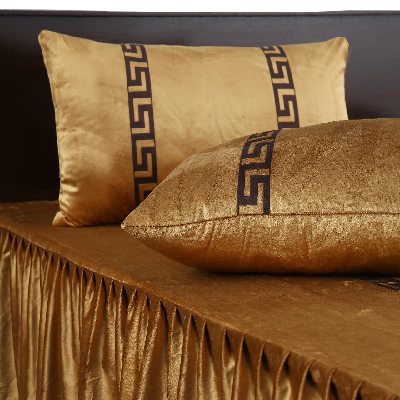 3PC Embossed Velvet Aplic Bridal Bedset