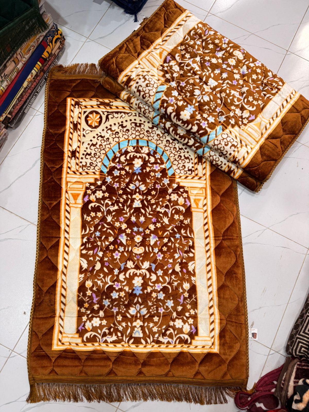Prayer Mat Velvet with Foam Jaye Namaz