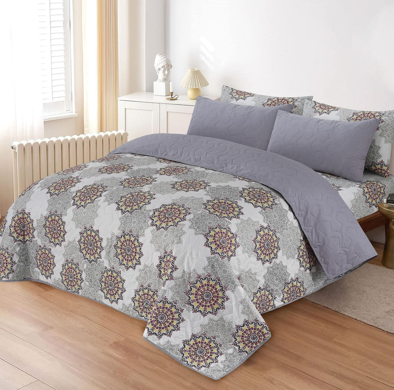 LUXURY PRINTED QUILTED COMFORTER