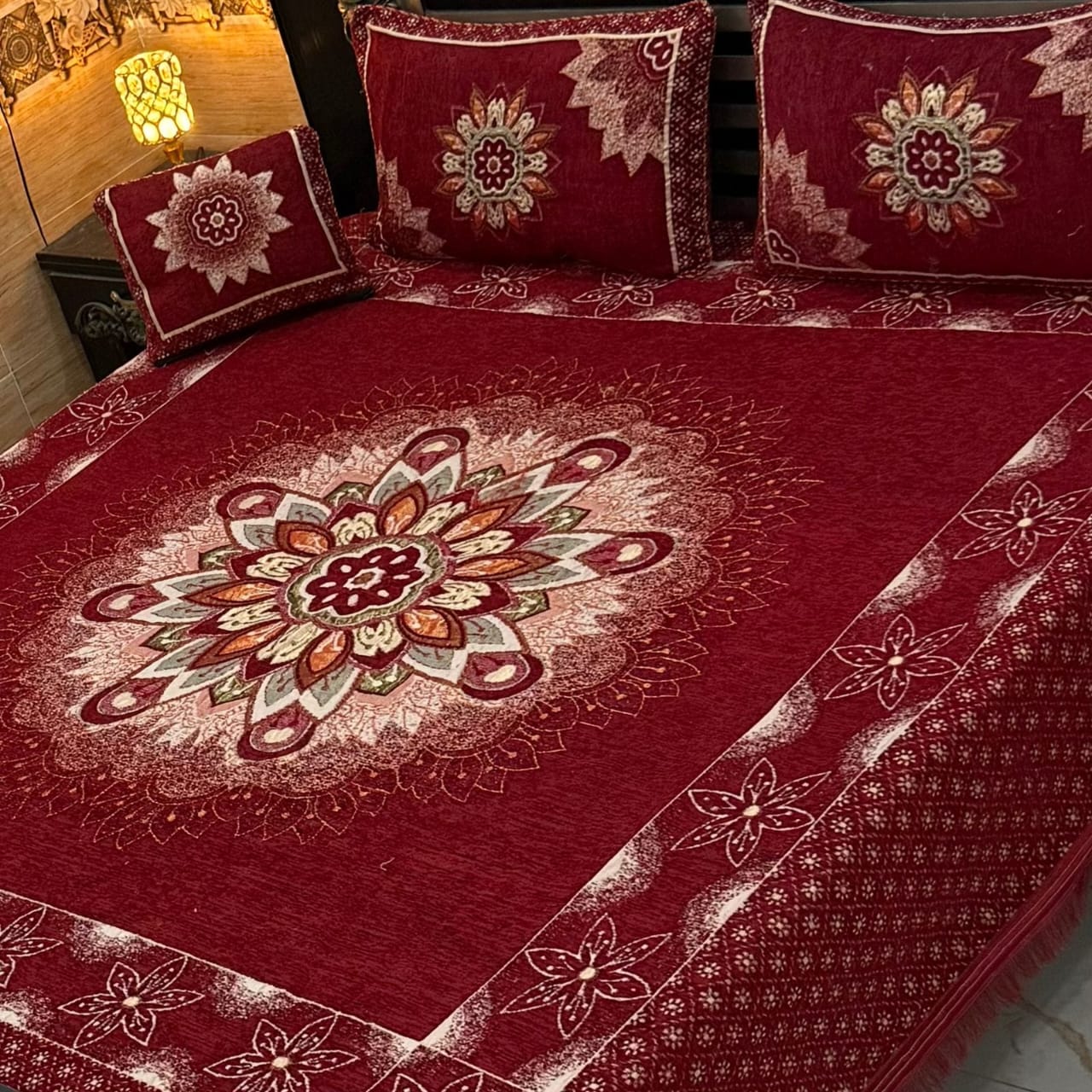 4Pc Velvet Jaquard Bedsheet