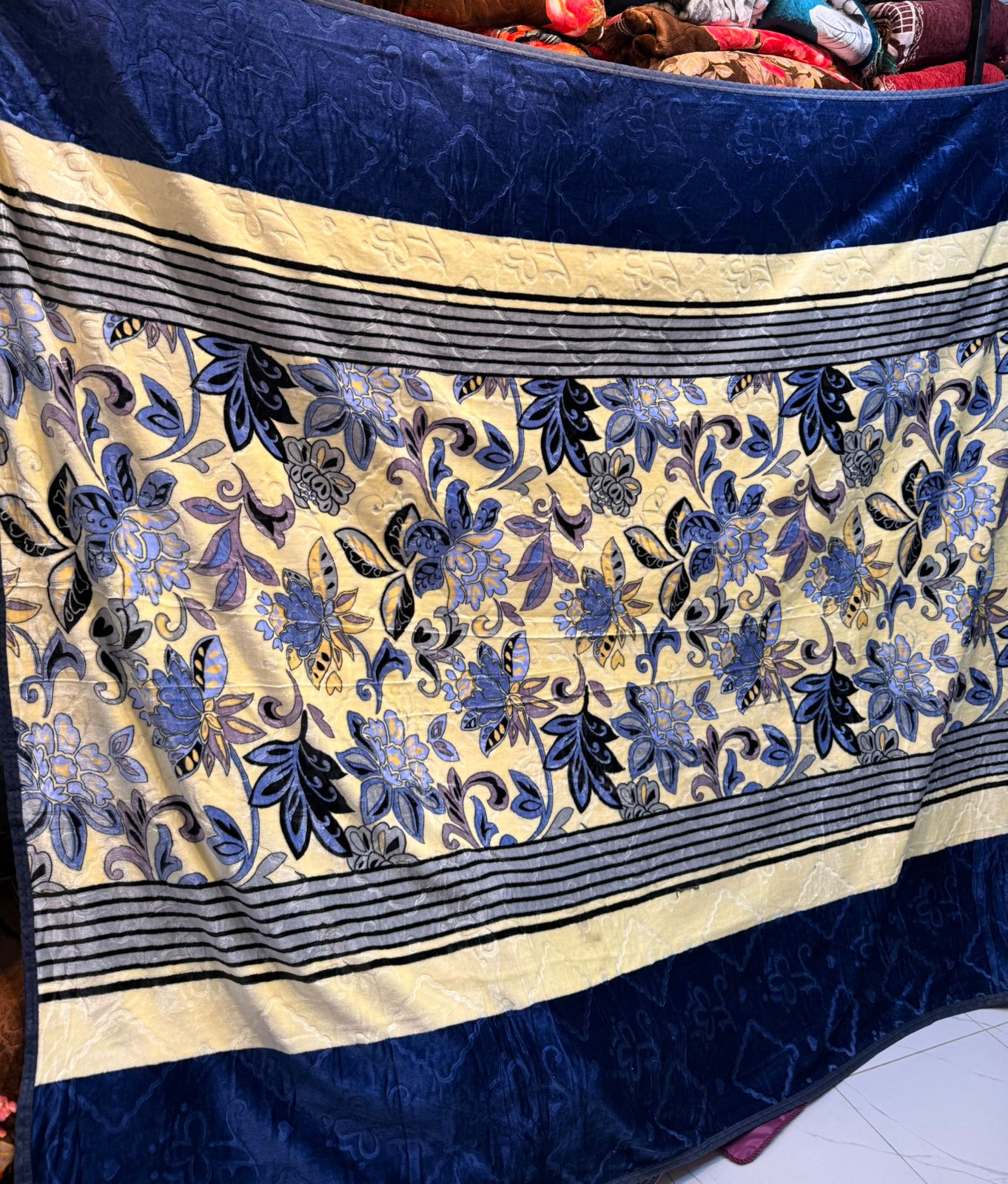 Royal Floral Elegance Bedsheet