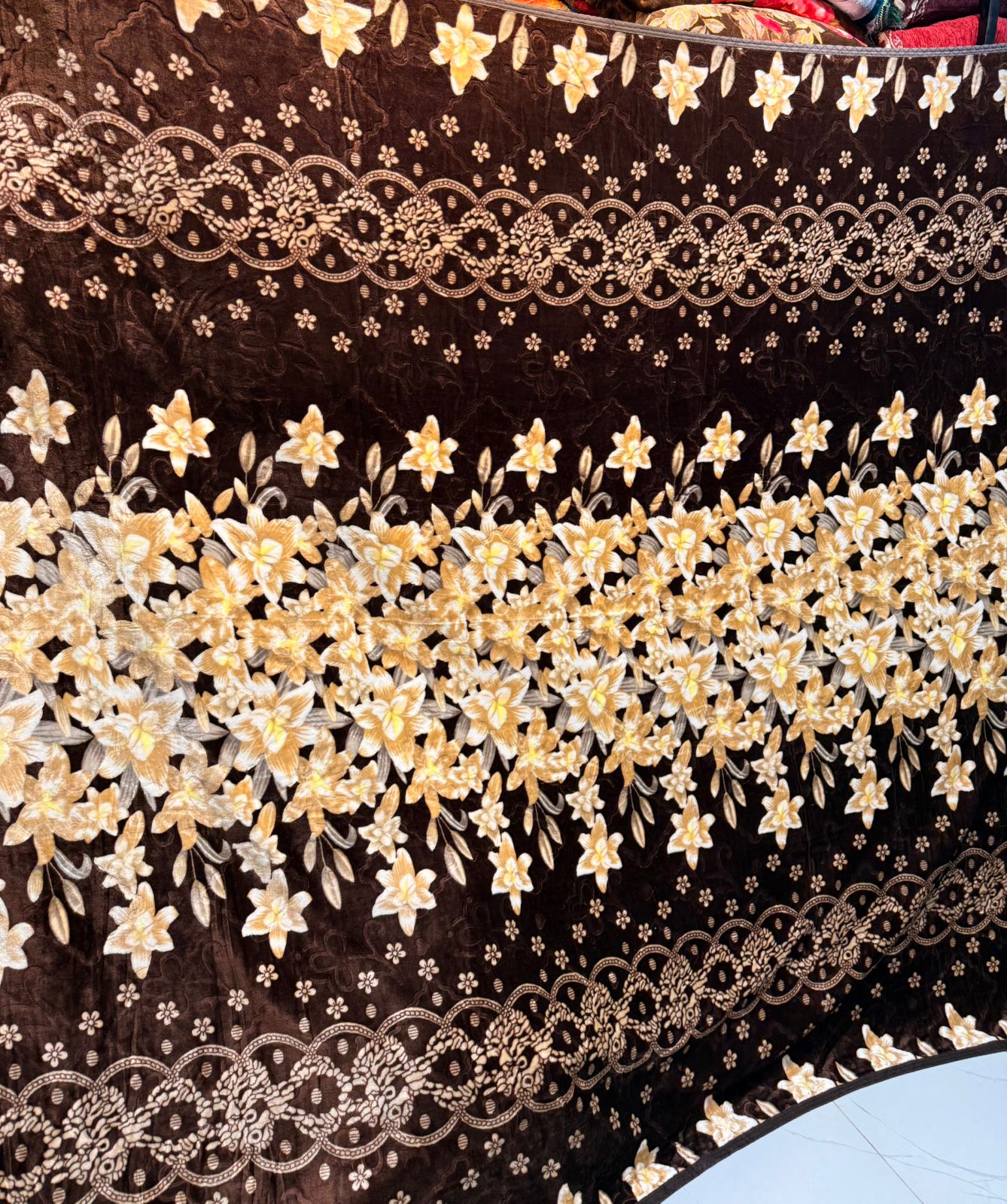 Royal Floral Elegance Bedsheet