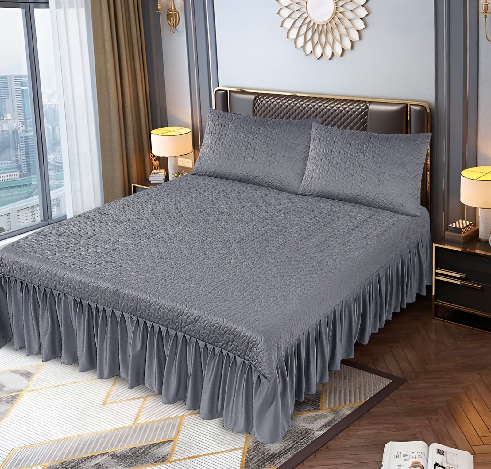 Velvet form bedsheet with frill